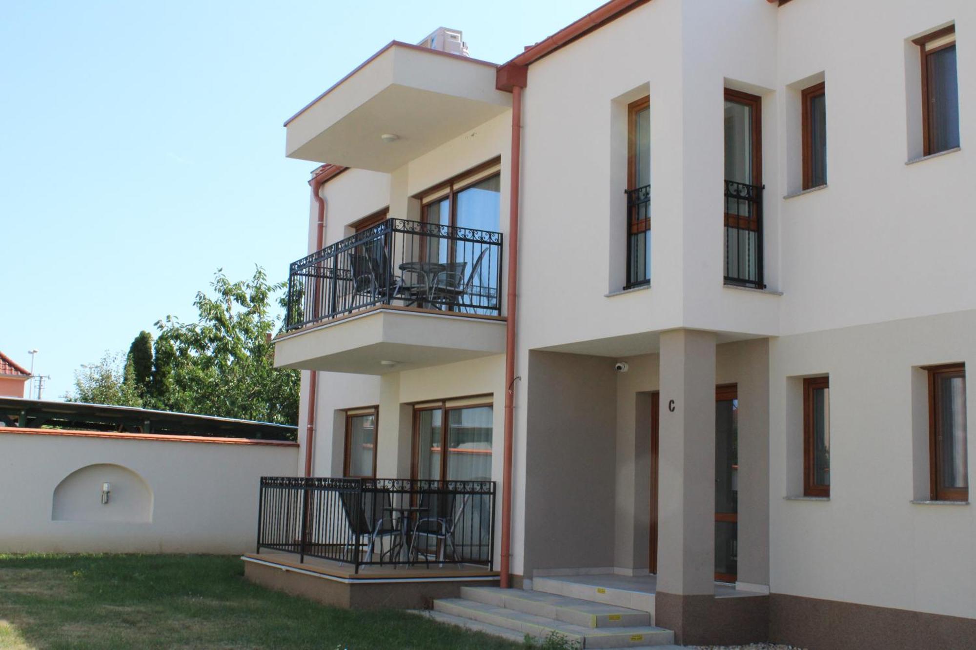 Mara Apartman Buek Exterior photo